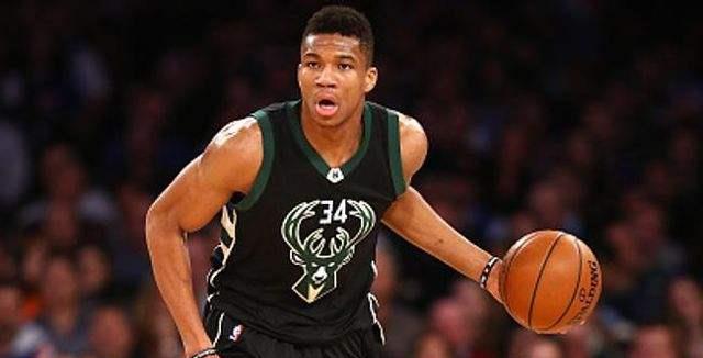 进攻手曼努 进攻手曼努