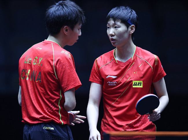 的运动员 的运动员