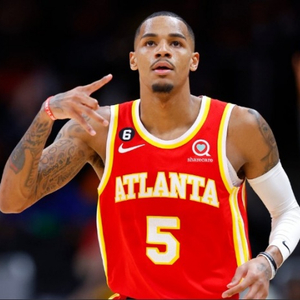 詹姆斯展现 詹姆斯展现