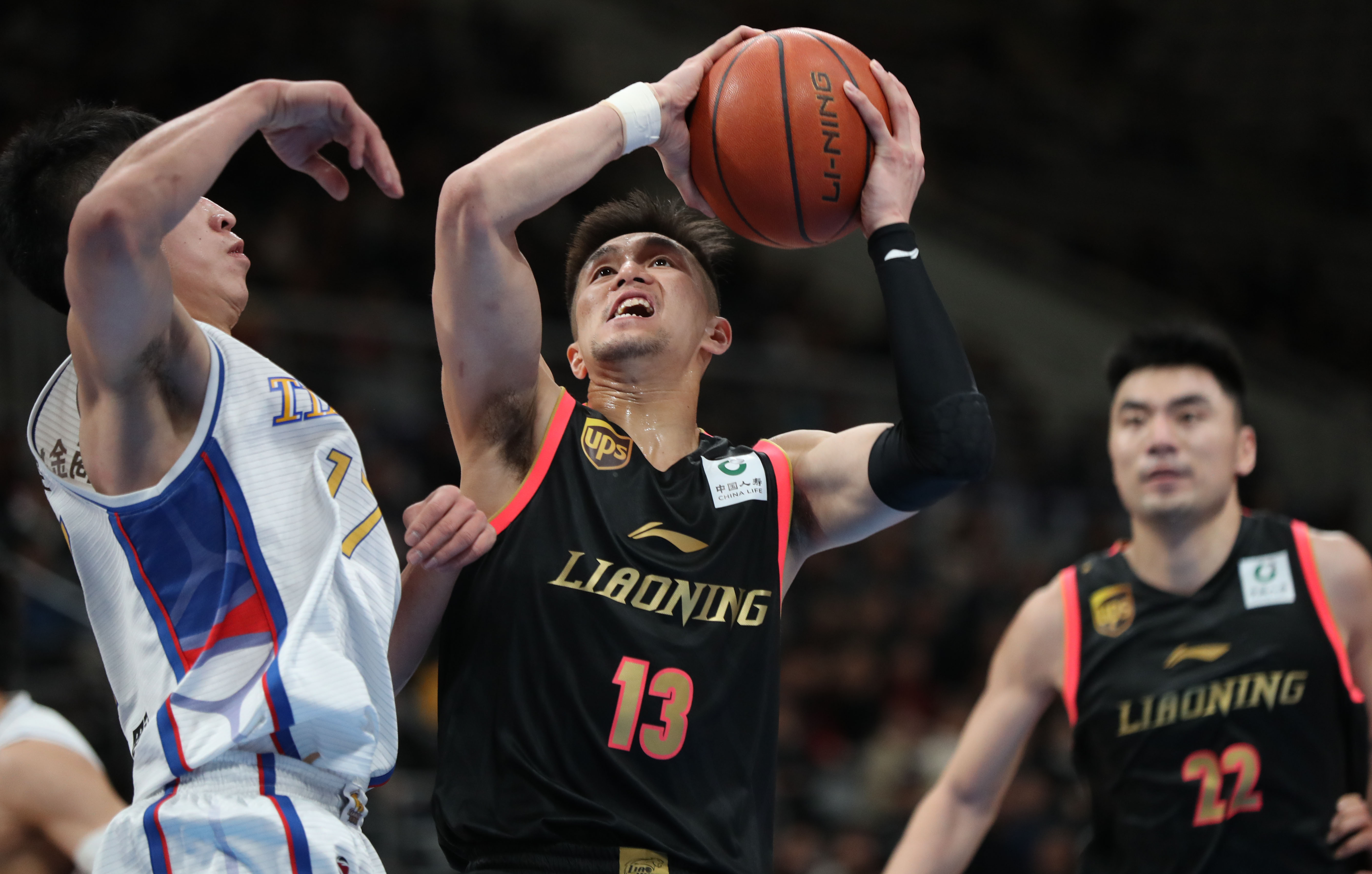 平的压力下 平的压力下